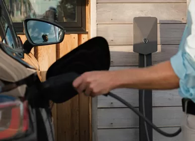Considérations avant d'installer une borne de recharge pour véhicule électrique à domicile.